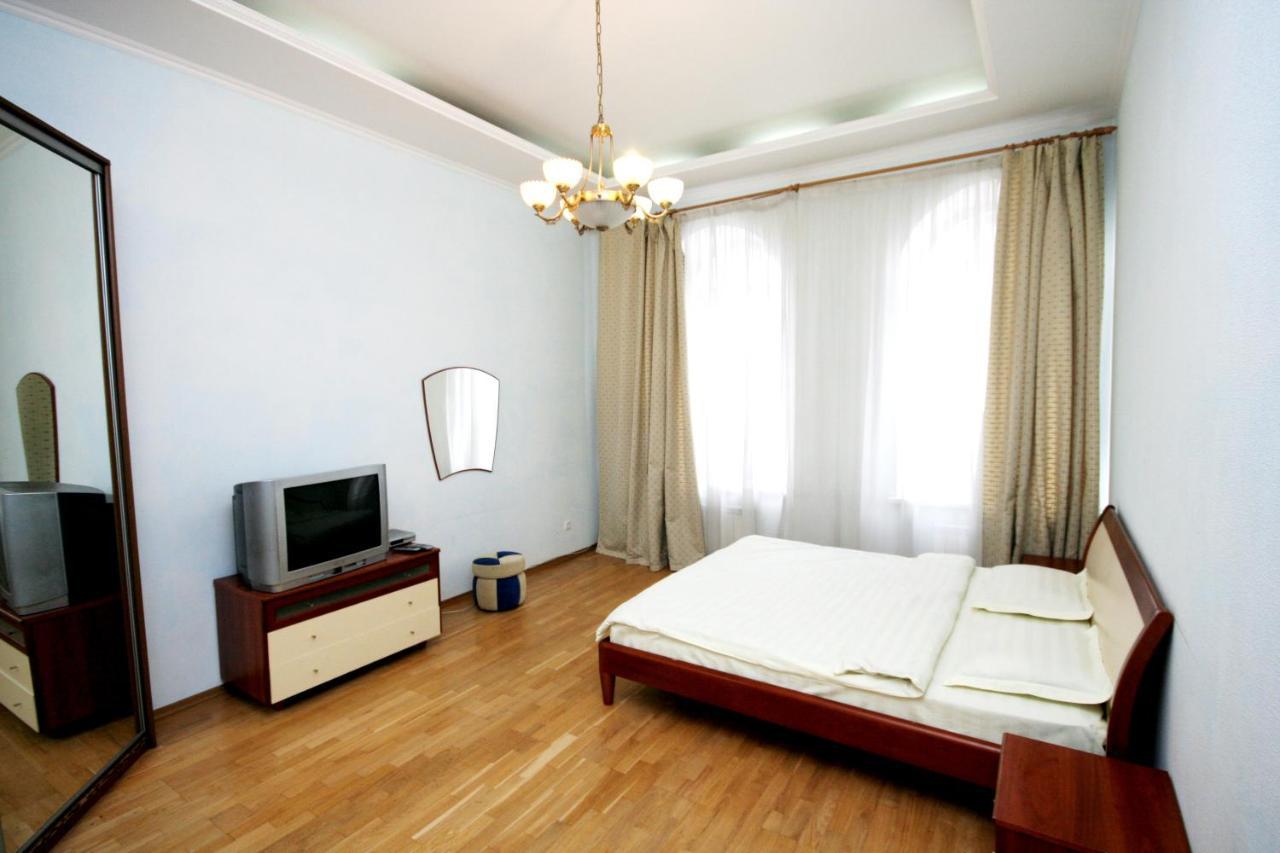 Real Home Apartments In Kiev Center Экстерьер фото
